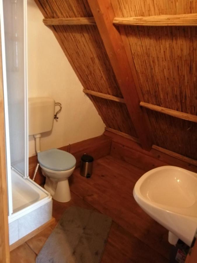Lisztes Apartman Zamardi Ngoại thất bức ảnh