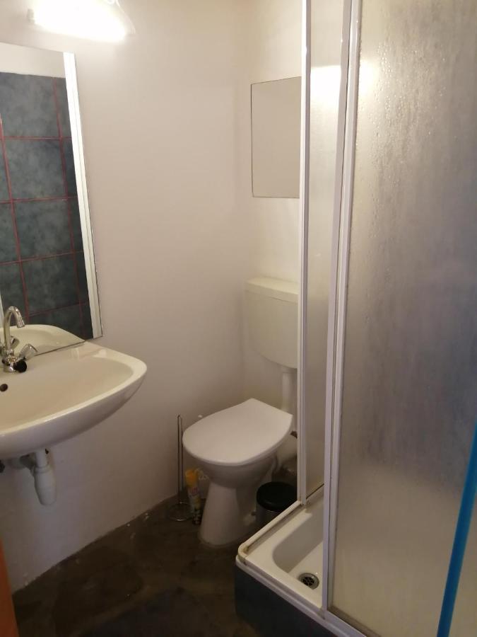 Lisztes Apartman Zamardi Ngoại thất bức ảnh